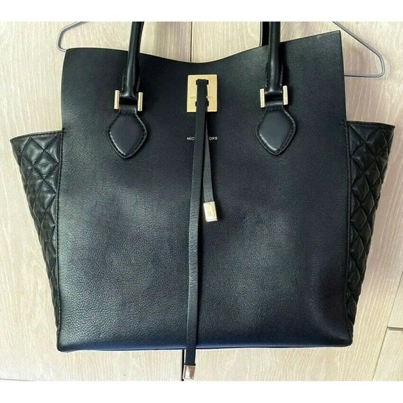 MICHAEL KORS COLLECTION MIRANDA TOTE QUILTED - BLACK - PREOWNED - MSRP $1295 - Picture 2 of 6